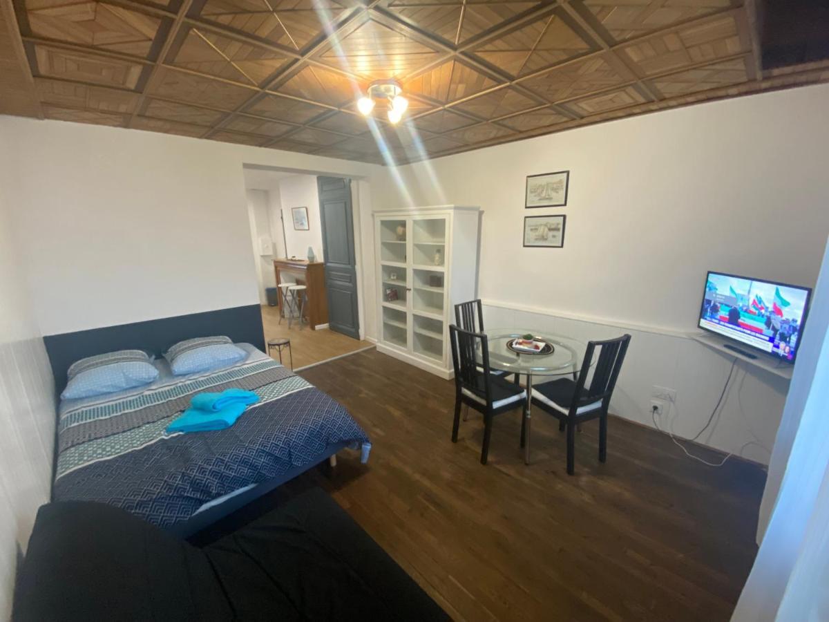 Au Bouquet Troyen - Wifi - Calme Et Tranquillite Apartment Troyes Exterior photo