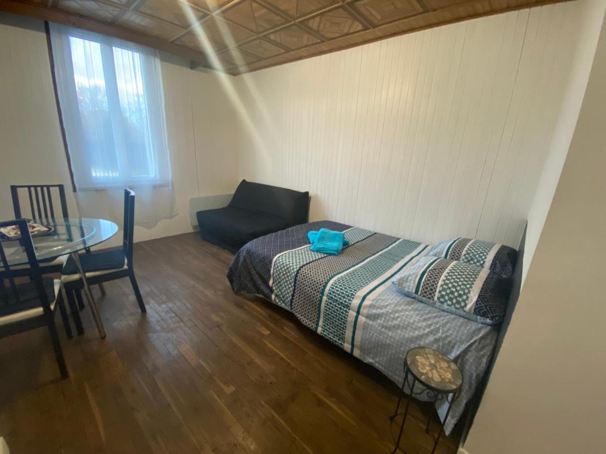 Au Bouquet Troyen - Wifi - Calme Et Tranquillite Apartment Troyes Exterior photo