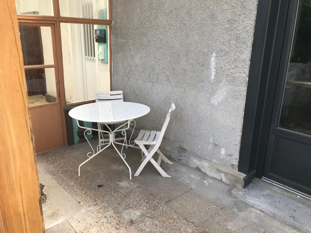 Au Bouquet Troyen - Wifi - Calme Et Tranquillite Apartment Troyes Exterior photo