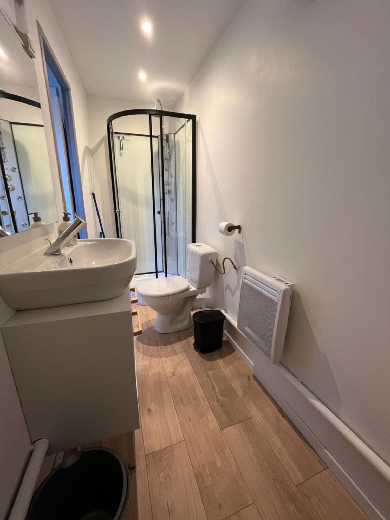 Au Bouquet Troyen - Wifi - Calme Et Tranquillite Apartment Troyes Exterior photo